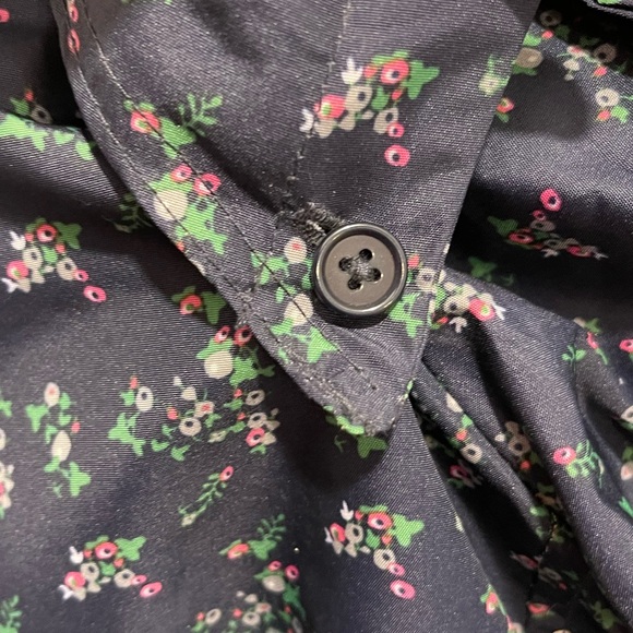 Flower lined Raincoat - Picture 9 of 9